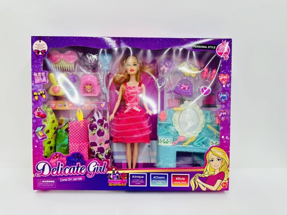 КУКЛА С МЕБЕЛЬЮ И ОДЕЖДОЙ